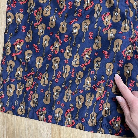 LANDS END SWIM TRUNKS UKELELE GUITAR PRINT SZ XXL 44-46 BEACH MUSIC SHORTS LINED - Picture 10 of 10